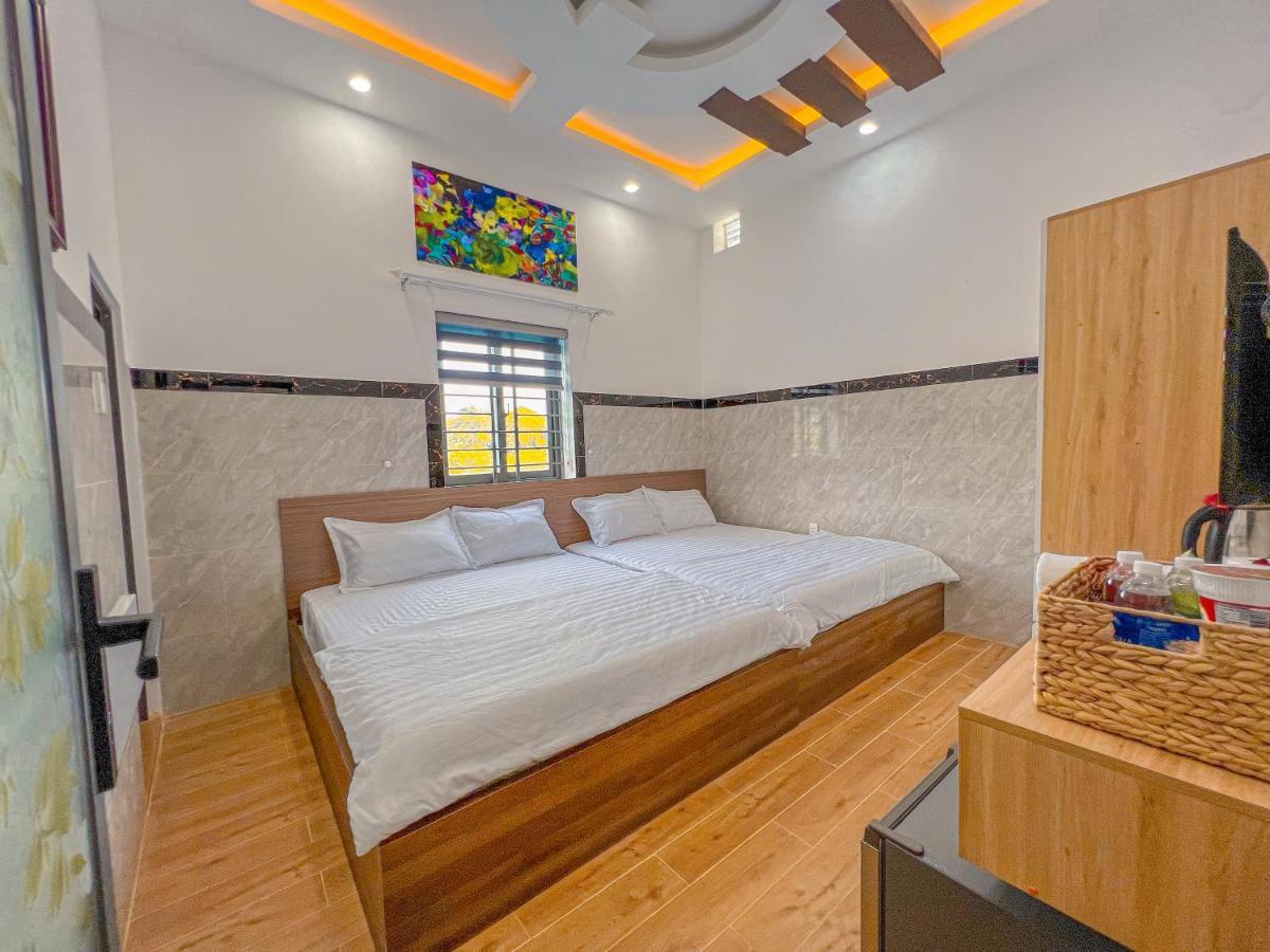 Homestay Qhome Chi Khu Co Ong Экстерьер фото